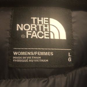 Brand new North Face puffer jacket in size large